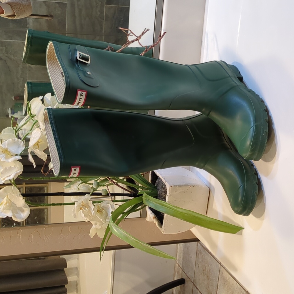 Hunter rubber boots